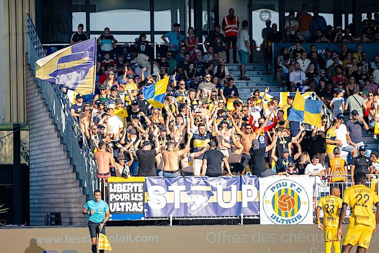 AMBITIONS - Le Pau FC vise la Ligue 1 avec des américano-mexicains